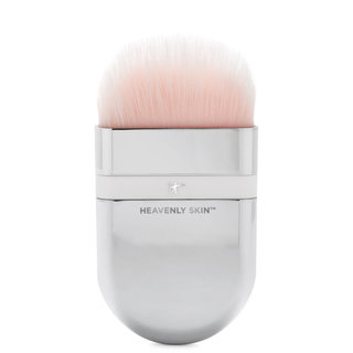 Heavenly Skin One-Sweep Wonder Brush #705