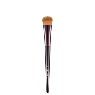 Foundation Brush FB01