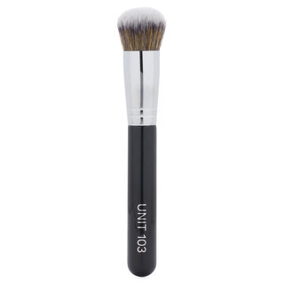 UNIT 103 Foundation Brush