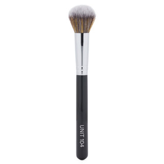 UNIT 104 Powder Brush