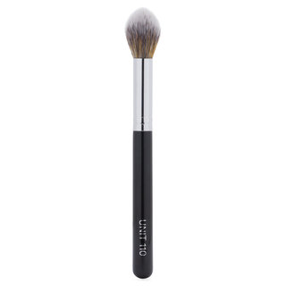 UNIT 110 Cheek Brush